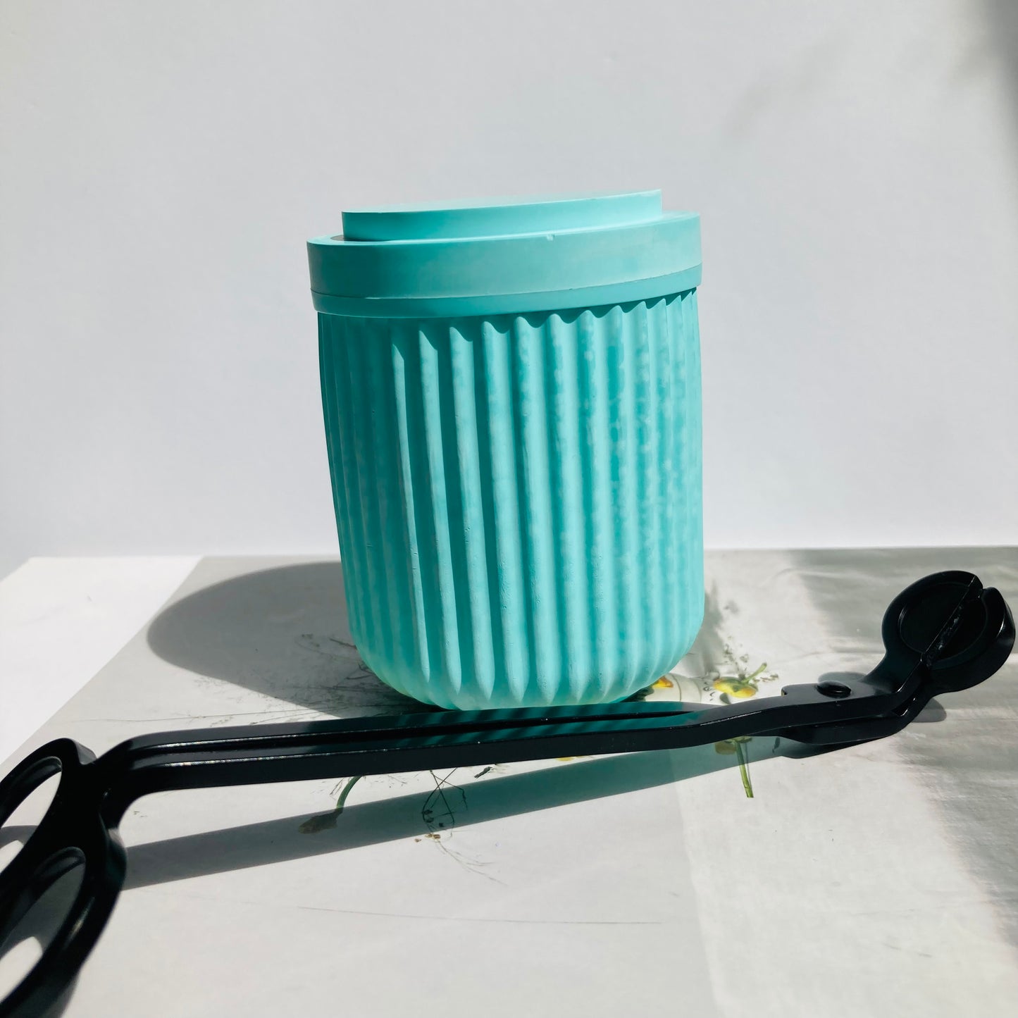 Solid small Scented soy candle